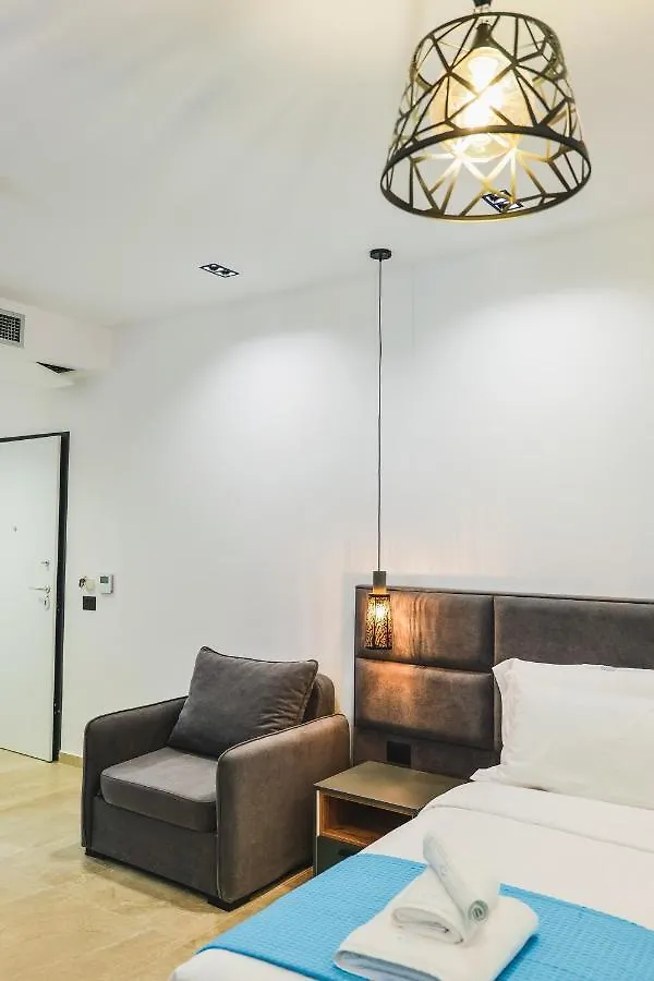 Jad Rooms Sarandë