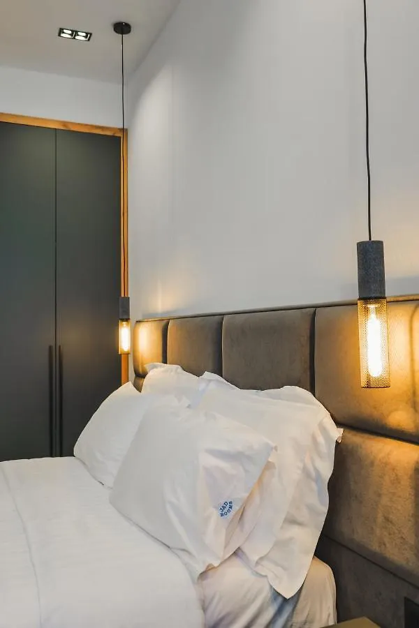 Jad Rooms Sarandë Appartement
