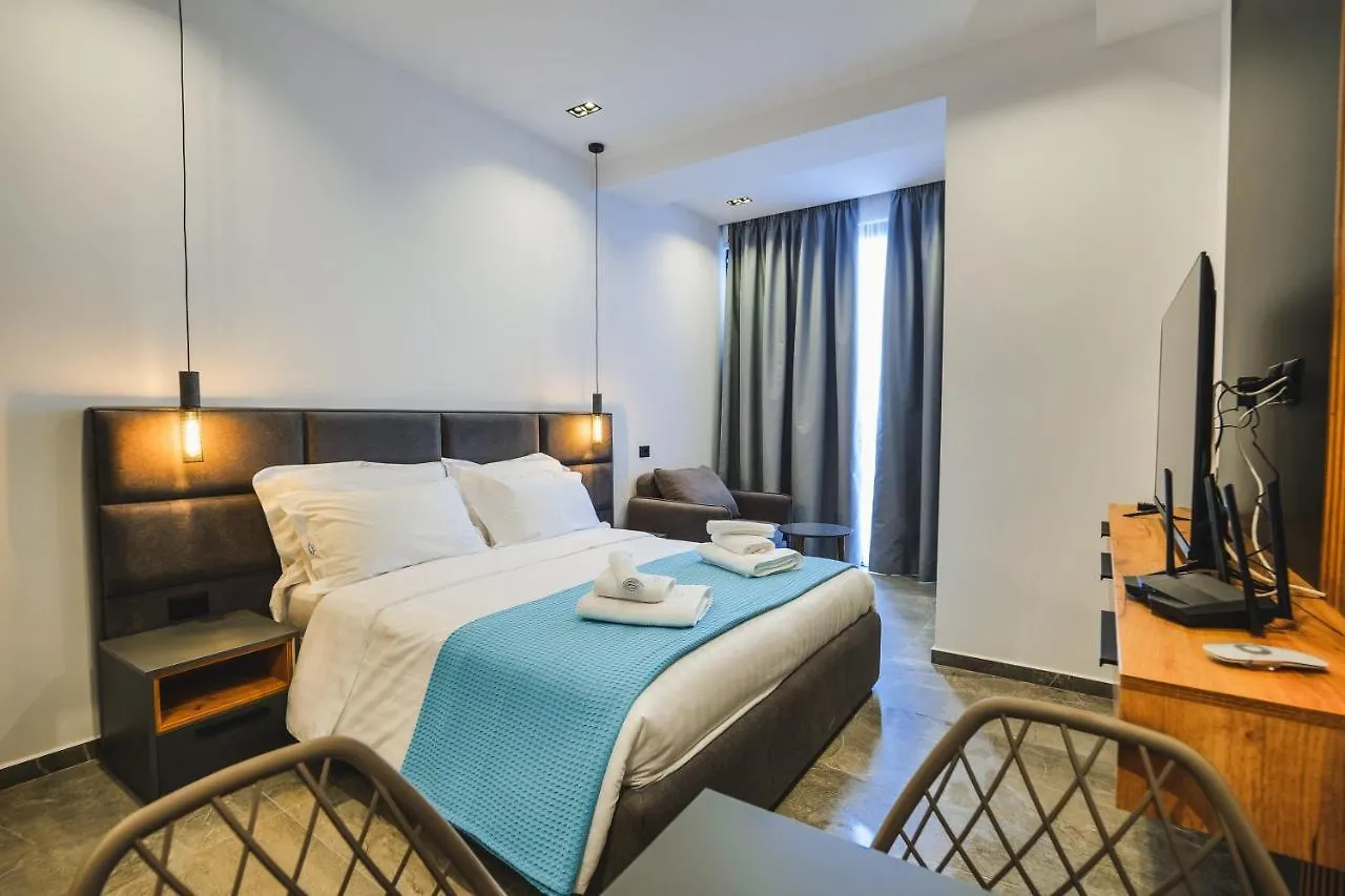 Jad Rooms Sarandë Appartement