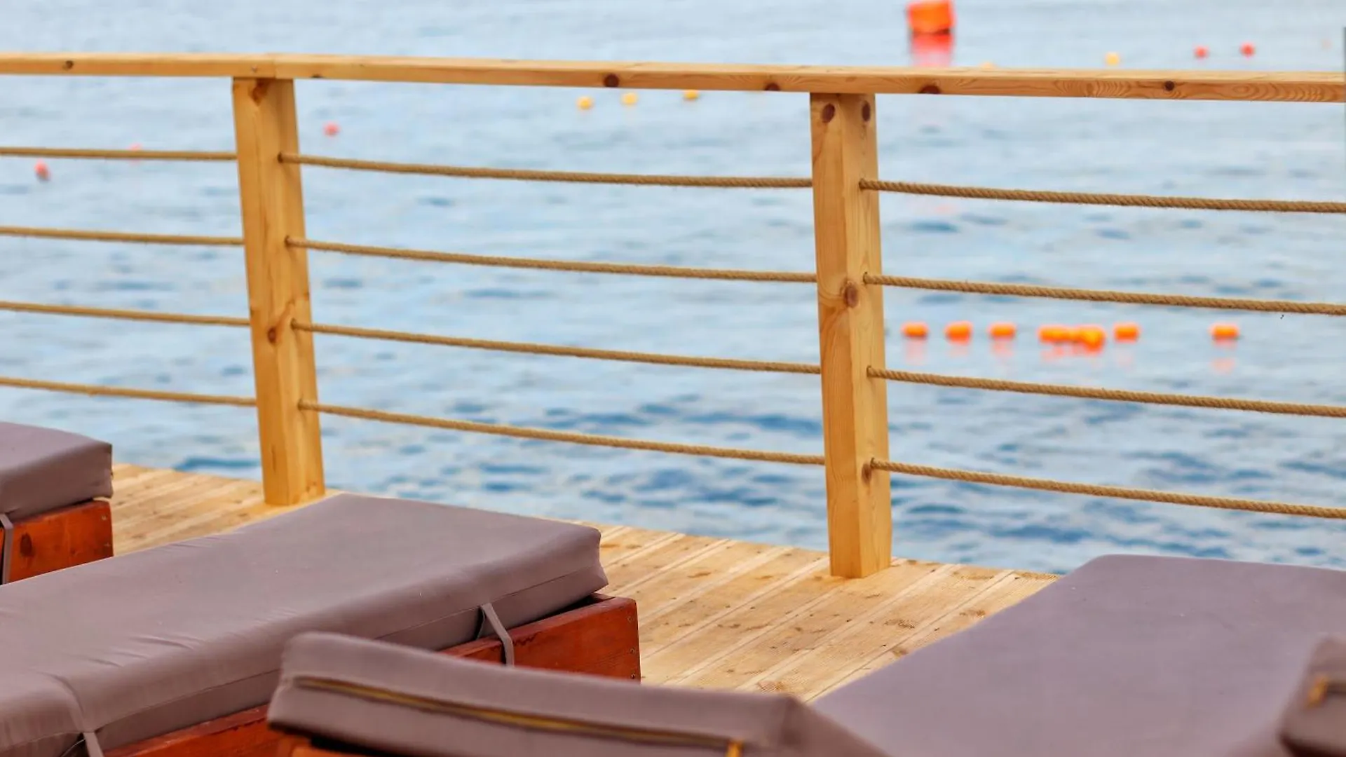 Jad Rooms Sarandë 0*,  알바니아